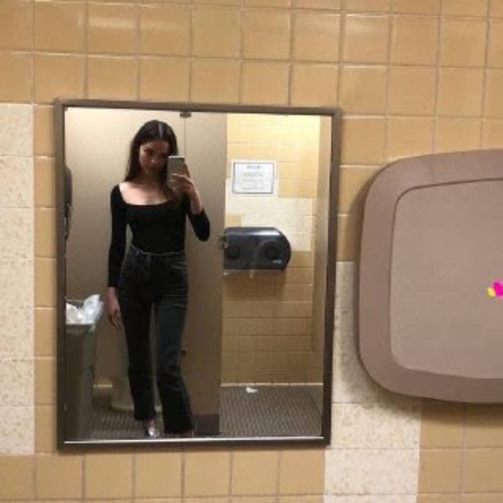 Meet your Posher, Mishell